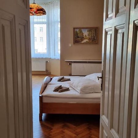 チェシンApartament Rynek 7/1アパートメント エクステリア 写真